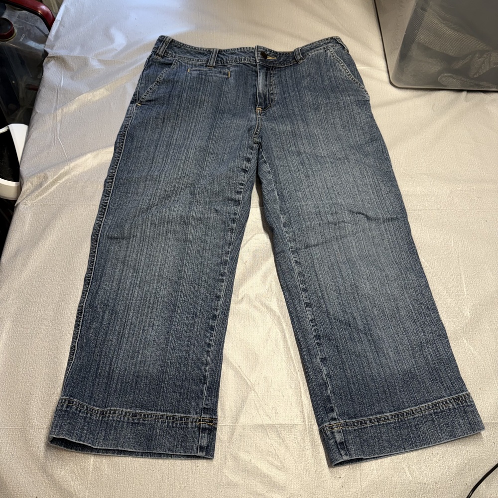 St Johns Bay Stretch Wide Leg Capri Jeans Sz 12